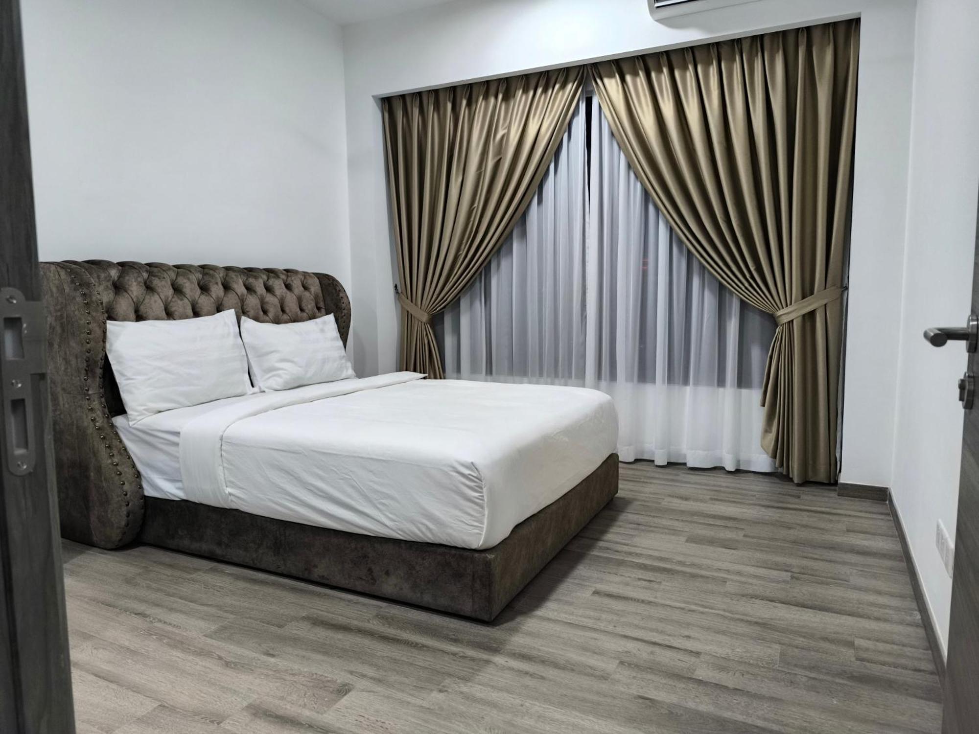 Agile Bukit Bintang Residences Trx Kl Pangsapuri Kuala Lumpur