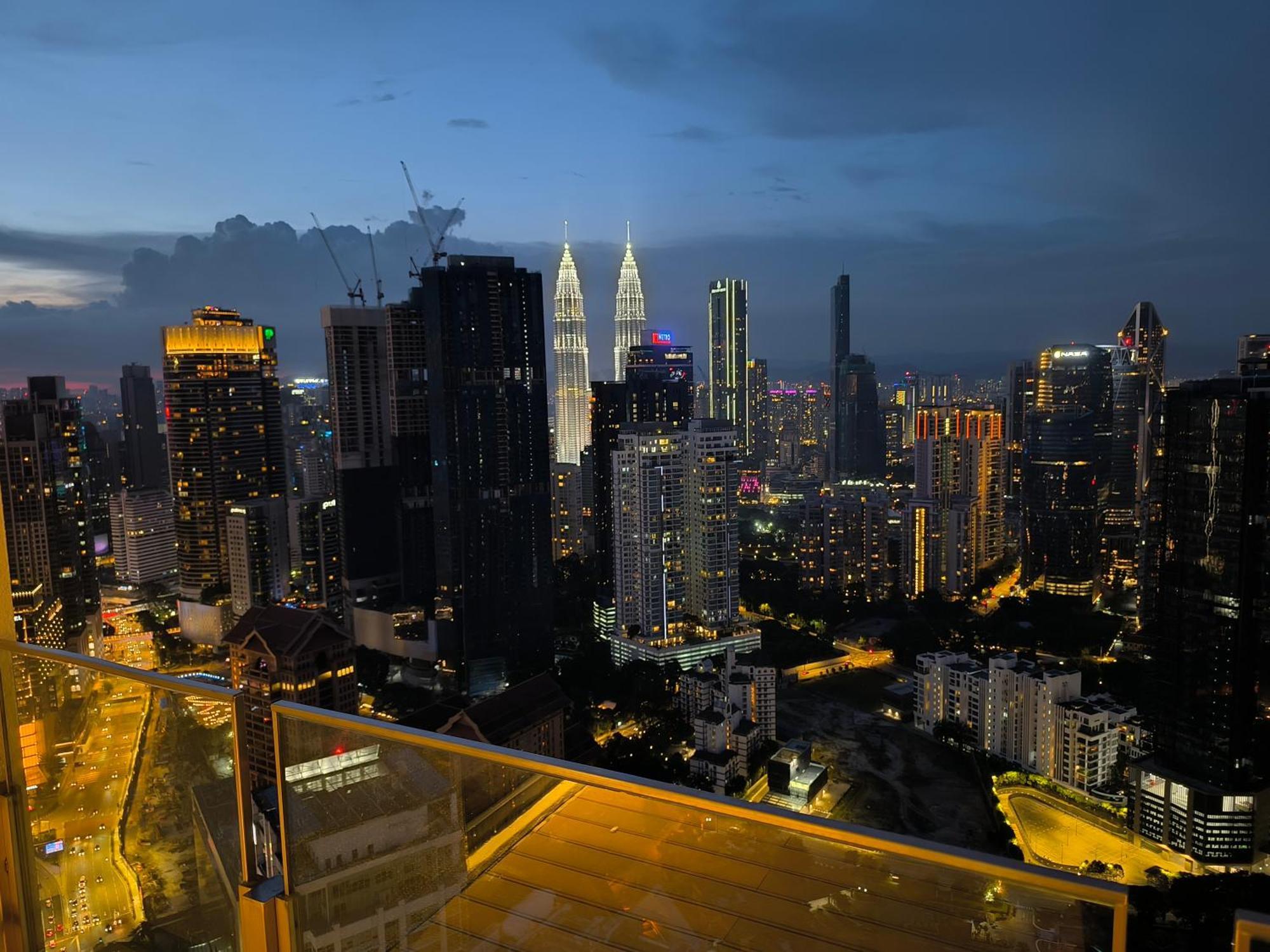 Pangsapuri Agile Bukit Bintang Residences Trx Kl *